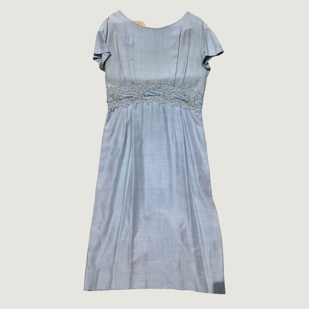 Henry Lee Vintage 50s Light Blue Embroidered Empire Waist Sheath Dress - Small